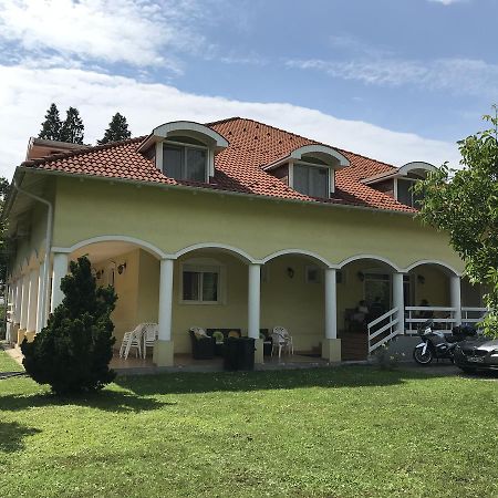 Silvanus Panzio Lenti Exterior photo